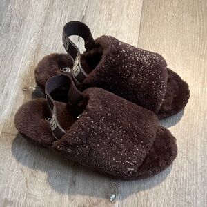 UGG Women’s Brown Fuzz Yeah Sparkle Slide Slippers size 9, Brand New/Never Worn